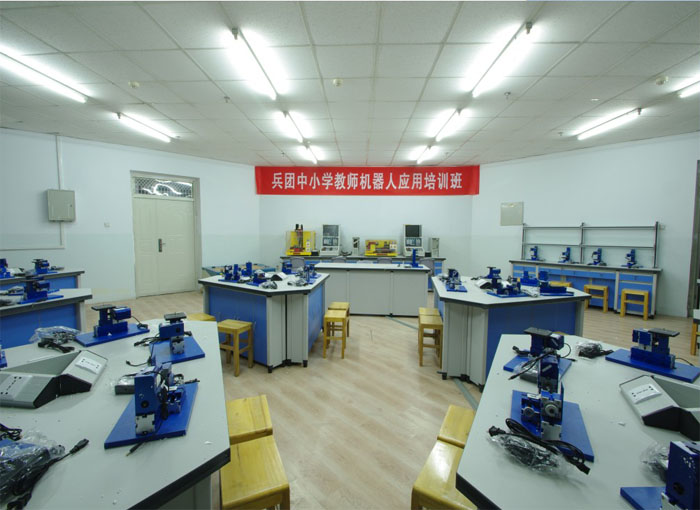通用技術(shù)實踐室